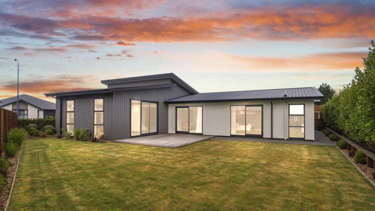 33 Durells Crescent_0