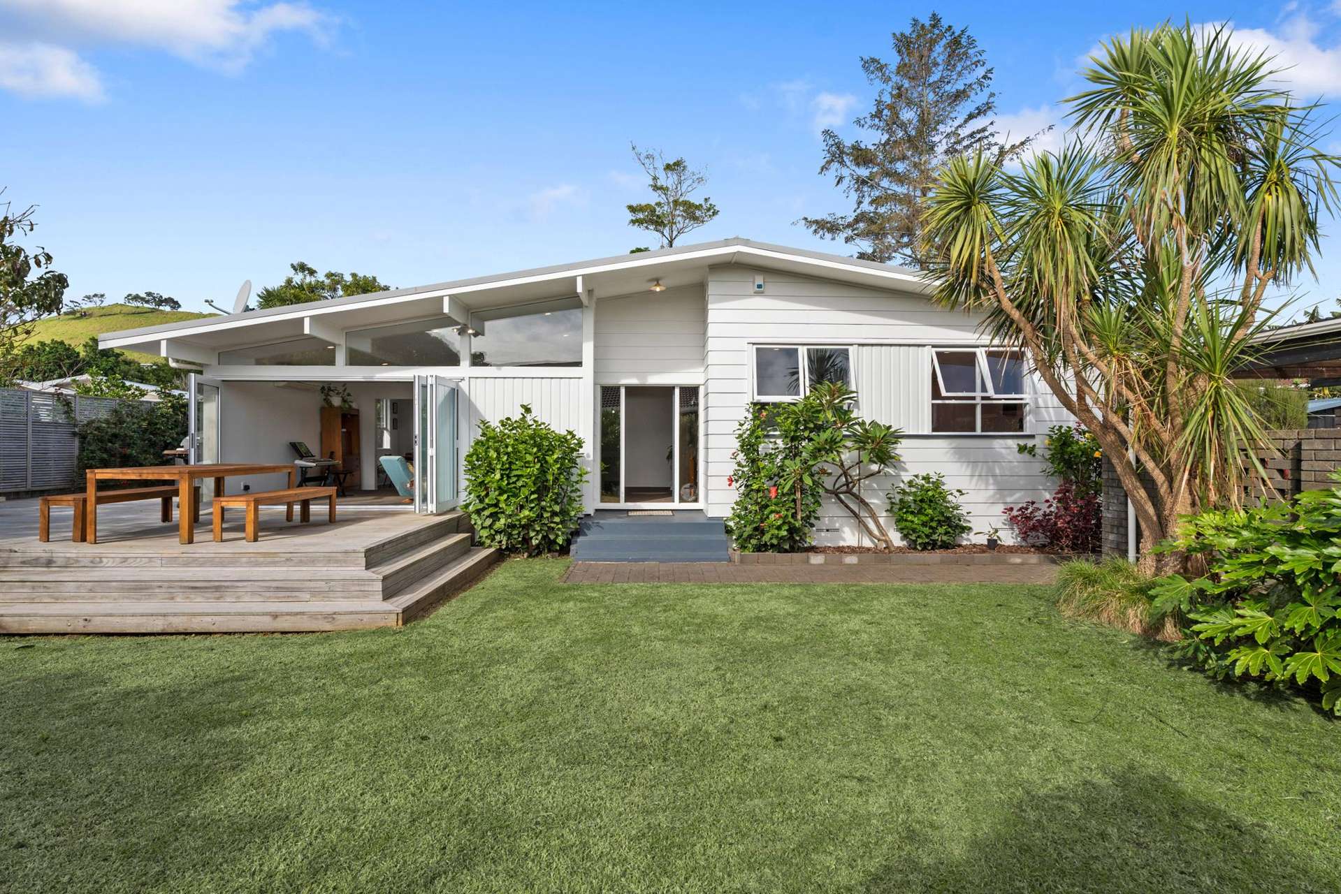 27 Wallace Road Mangere Bridge_0