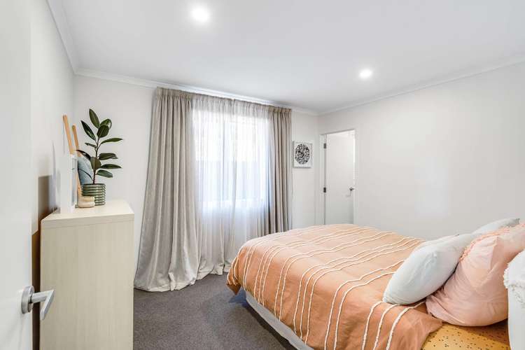 1/6 Walsh Street Forest Lake_9