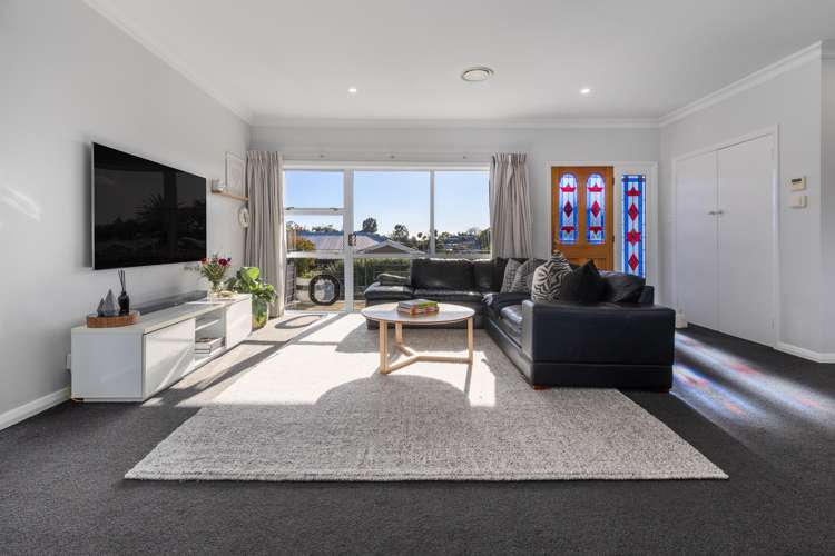 34 Clunie Avenue_3