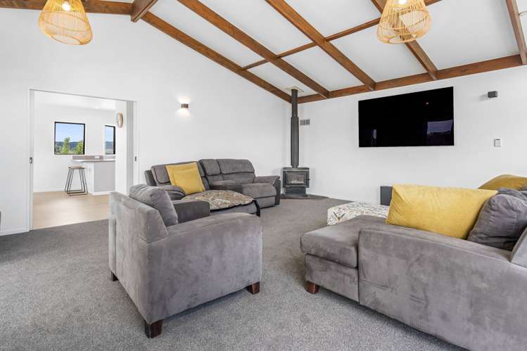 21 Boundary Road Hikurangi_13