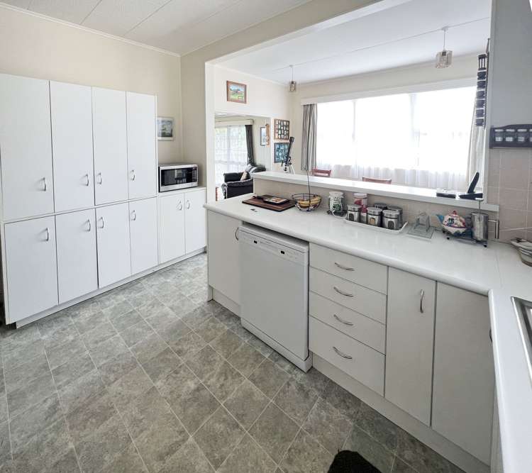 2 Davidson Crescent Pahiatua_11