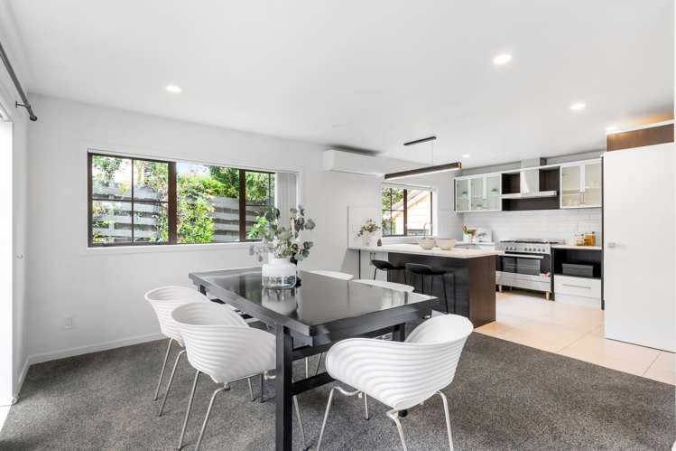 81B Owairaka Avenue Mount Albert_4