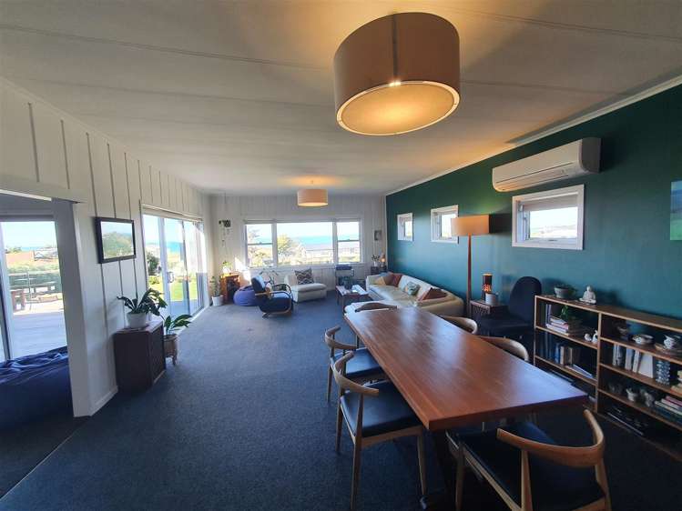 60 Douglas Street Okitu_8