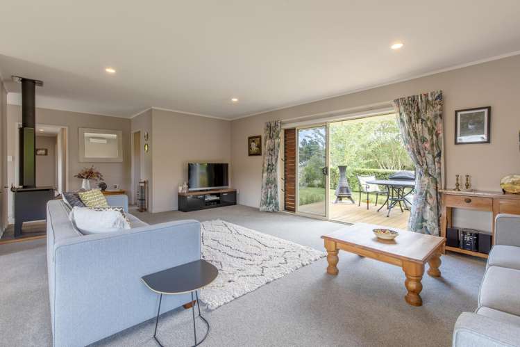 307 White Road Waipawa_4