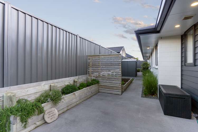 1 Shea Lane Pyes Pa_20