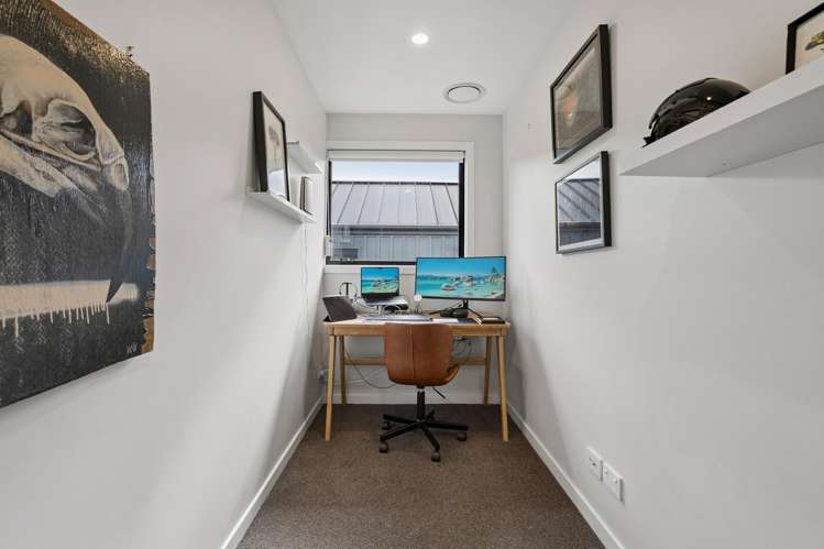 28 McAdam Drive Jacks Point_16