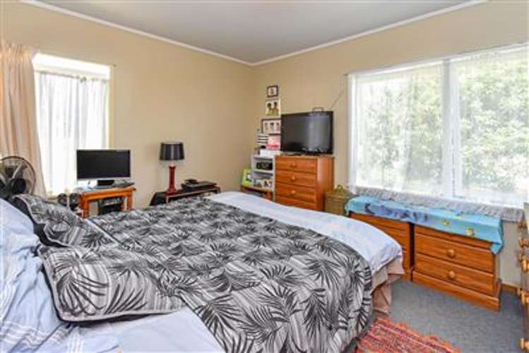 8 Harrow Place Manurewa_6