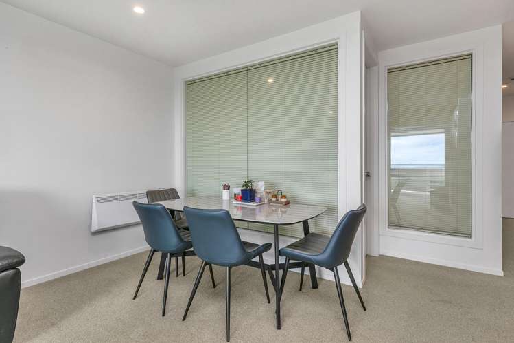 902/8 Waikumete Road Glen Eden_2