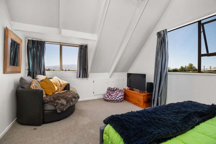 4 Lanes Road Alexandra_11