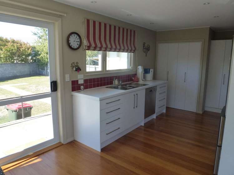 121 Centennial Avenue Alexandra_5