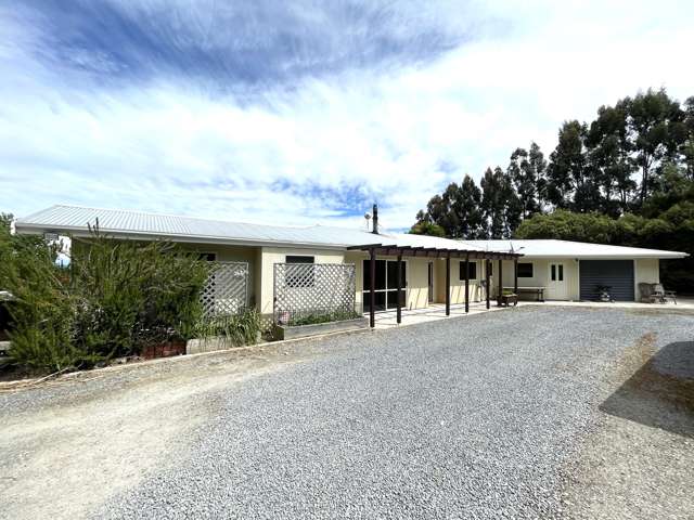 205 Sunflower Road Balclutha_2