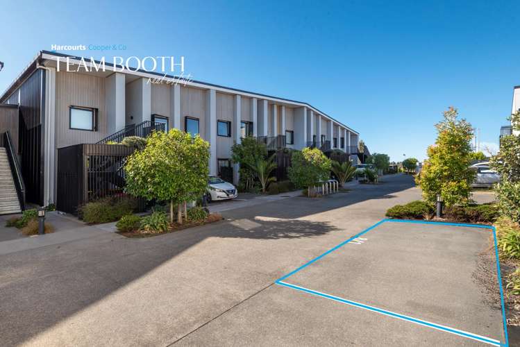 8/1 Genevieve Lane Hobsonville_16