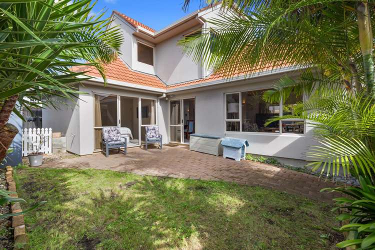 1/8 Fenwick Avenue_0