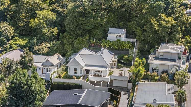 16 Bracken Street New Plymouth_36