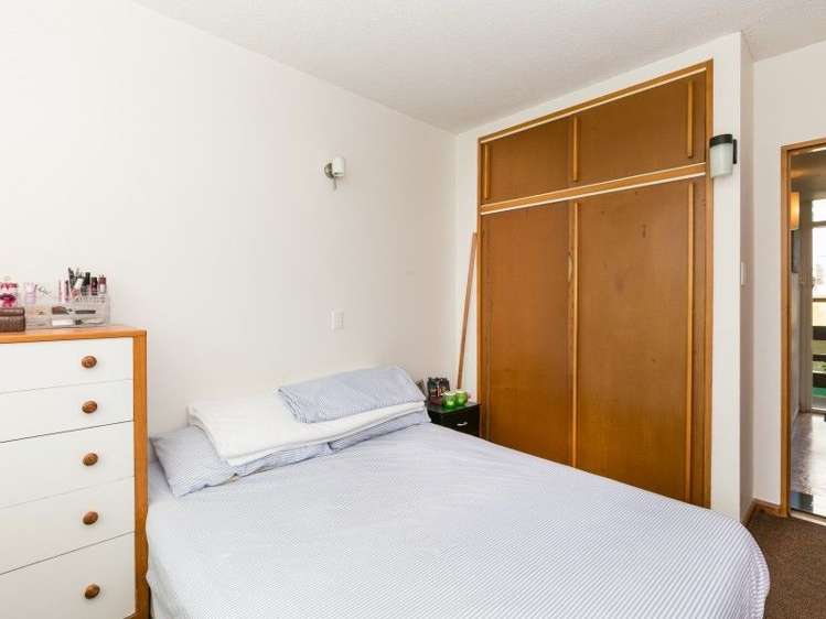 2/118 Russell Terrace Berhampore_7