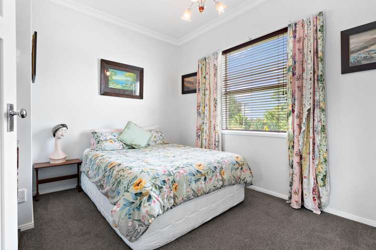 57 Queen Street Riverhead_9