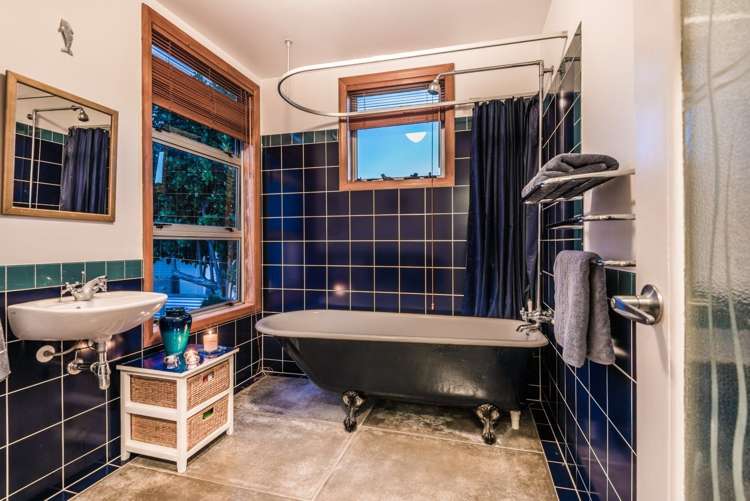 7 The Terrace Herald Island_10