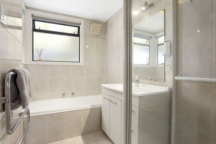 23 Blease Street New Lynn_8