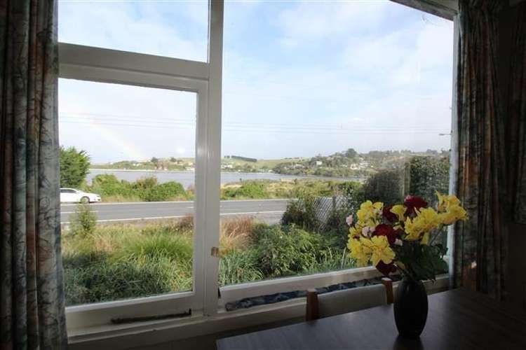 1398 Taieri Mouth Road Taieri Mouth_16