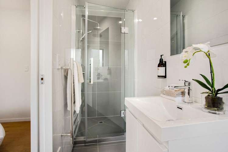 67d Parker Avenue New Lynn_13