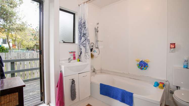 44b Eatwell Avenue Paraparaumu Beach_10