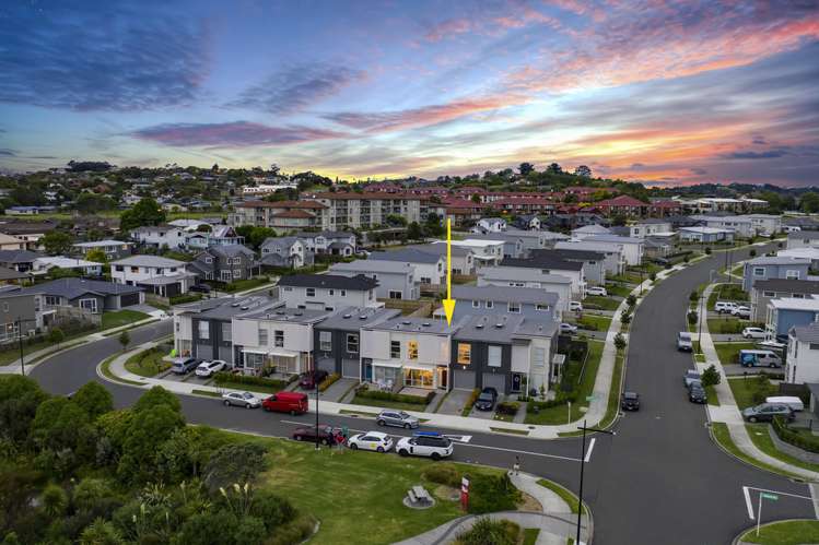 4 Couldrey Crescent Red Beach_18