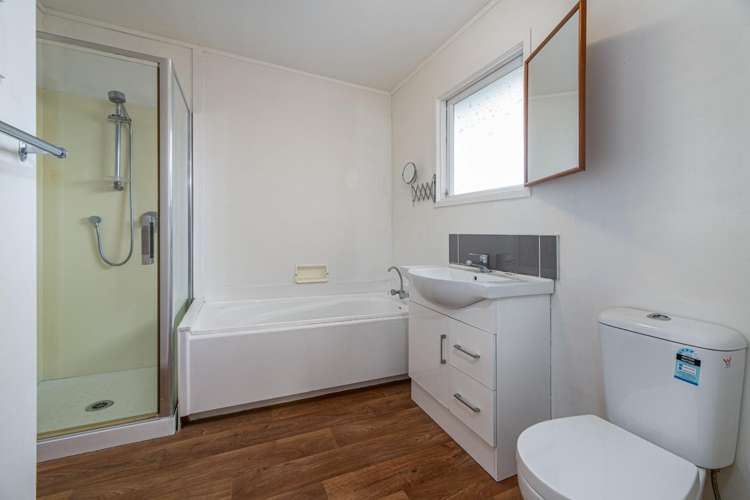 A/55 Taioma Crescent Te Atatu Peninsula_4