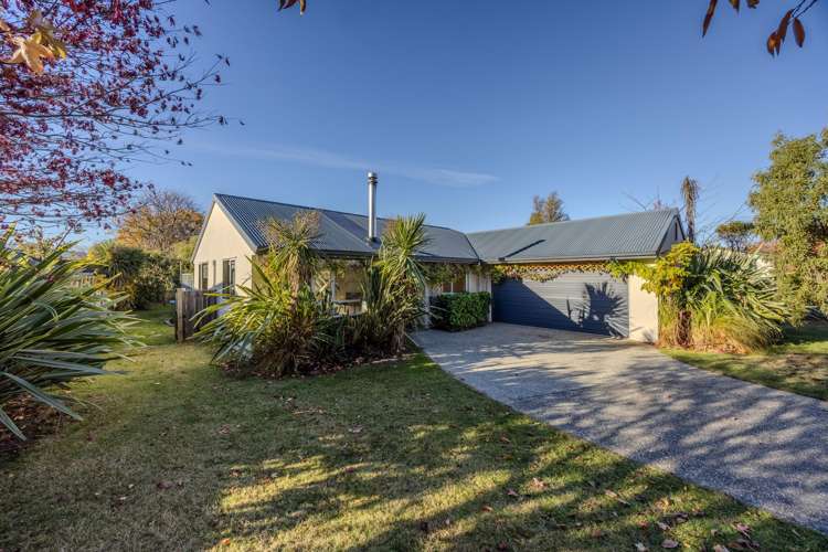 52 Meadowstone Drive_1