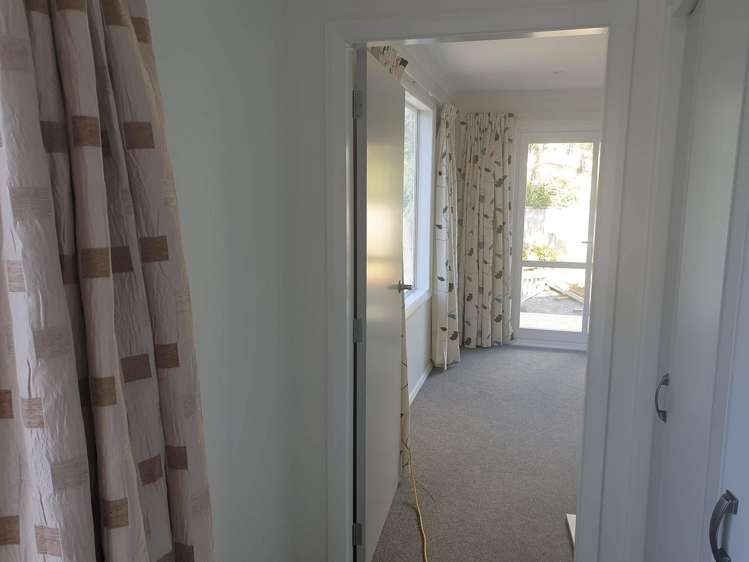 42 Matatua Road Raumati Beach_9