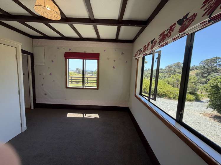 378 Notorious West Road Mahuta_15