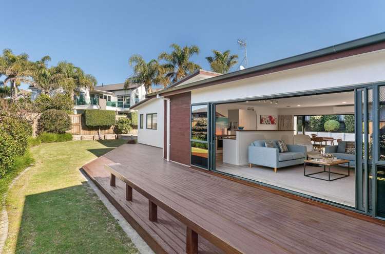 6 Adler Drive_0