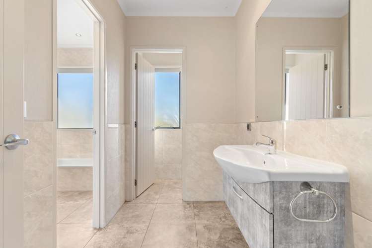 131 Foster Road Kumeu_18