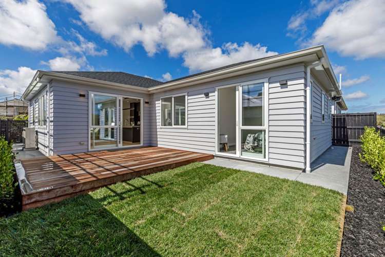 37 Tipu Crescent Wainui_4