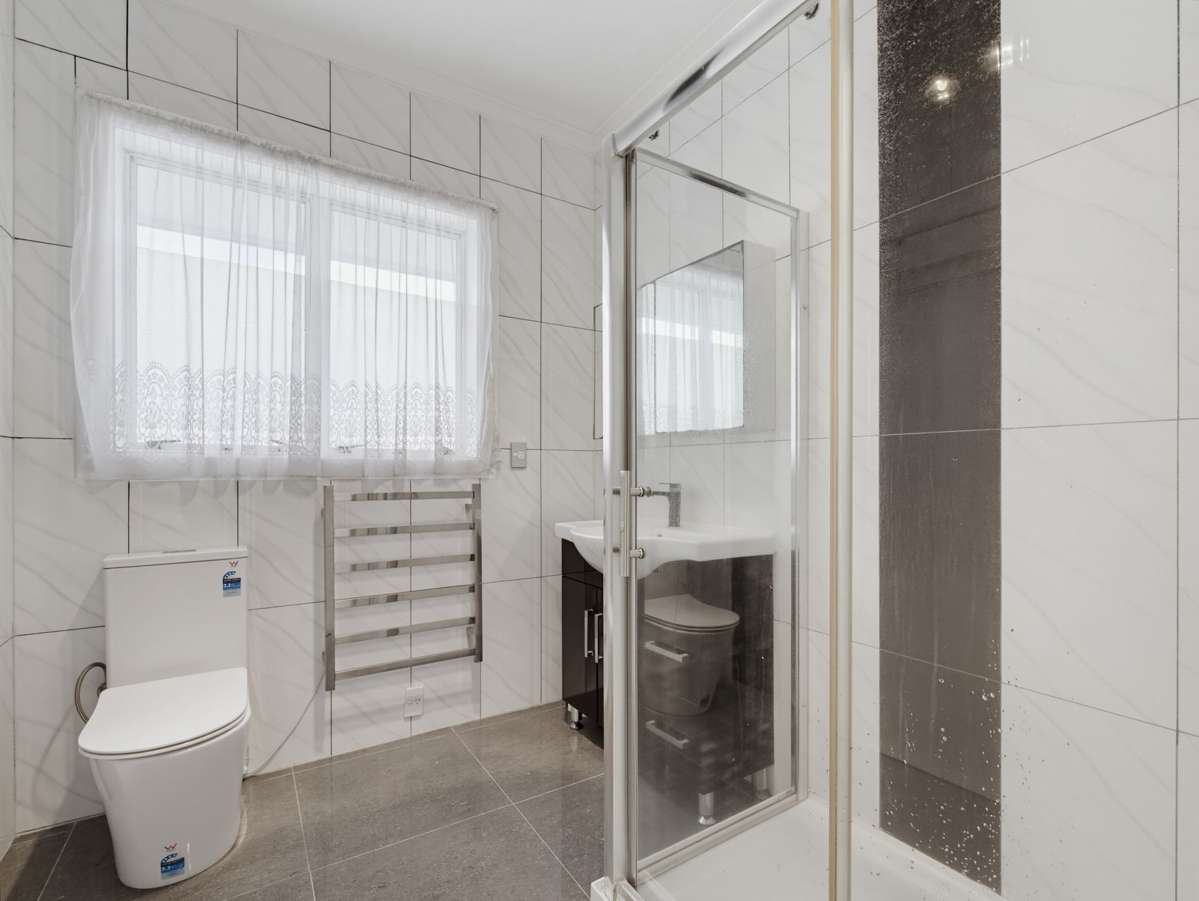 19 Dryden Avenue_4