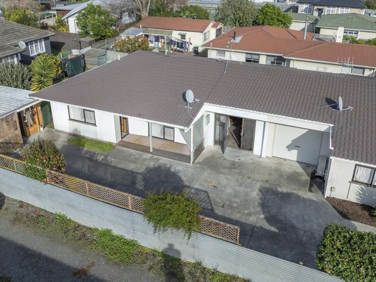 2/1017 Tomoana Road Mahora_0