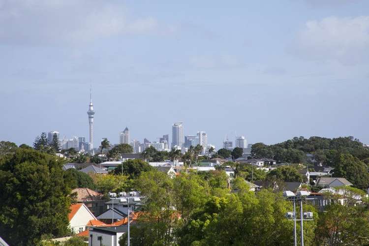 8/160 Kepa Road Orakei_10