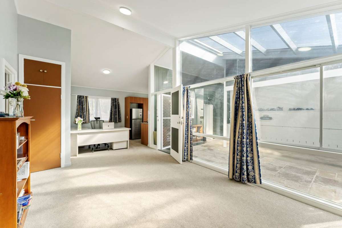 2/15 McIntyre Road_2