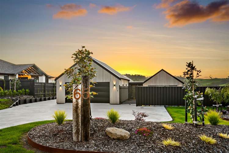 65 Grayson Road Wainui_5