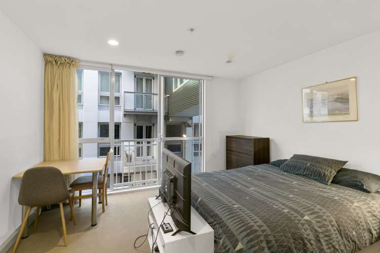 209/9 Gilmer Terrace Wellington Central_1