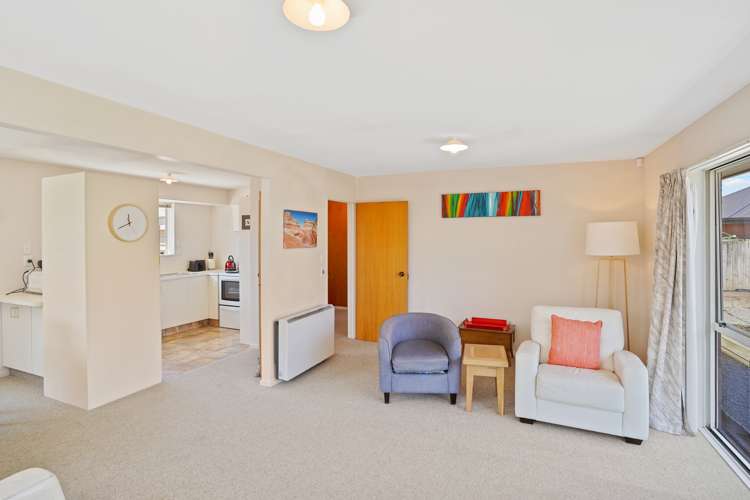 2/35 Avonhead Road Avonhead_23