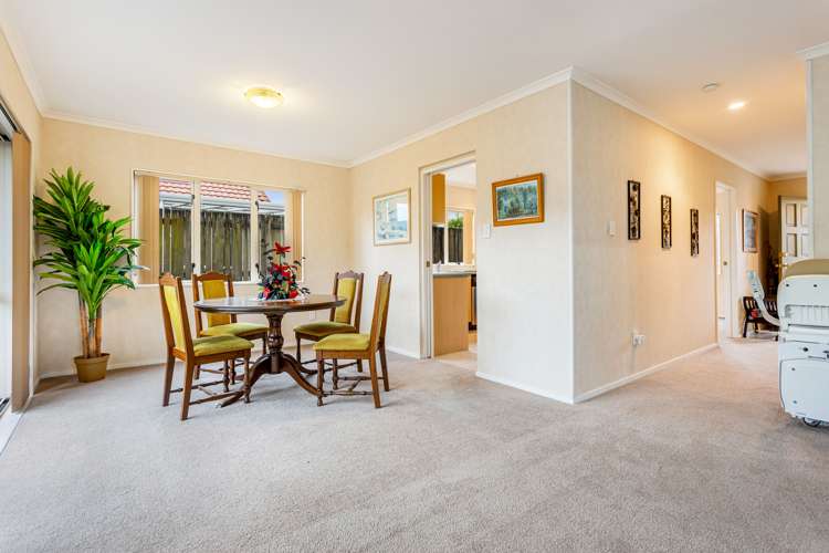 2 Chettle Court New Lynn_14