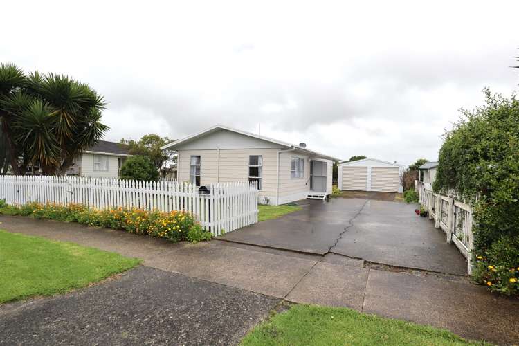 13 Finlayson Park Avenue Dargaville_11