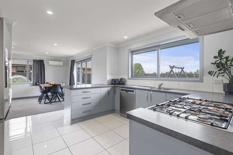 2 Burberry Court Feilding_16