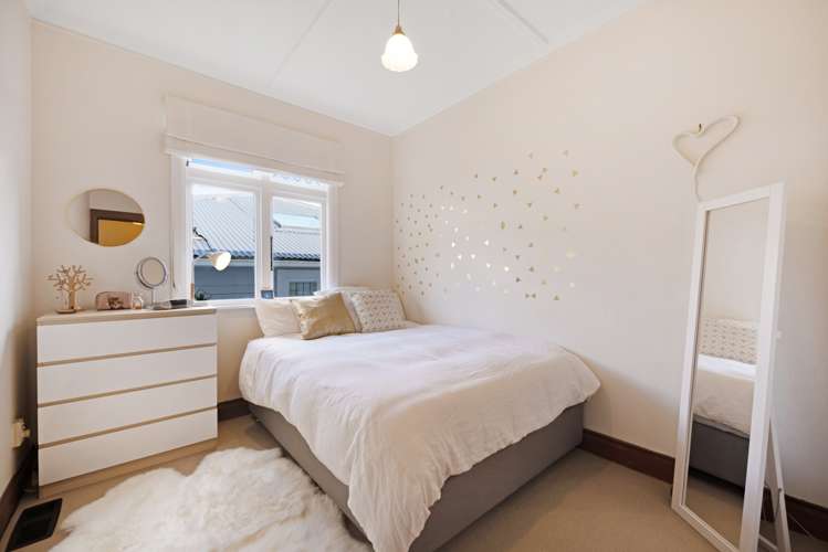 11 Firth Terrace Karori_10