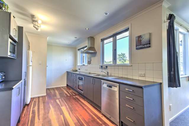 11 Morrison Crescent Glenview_1