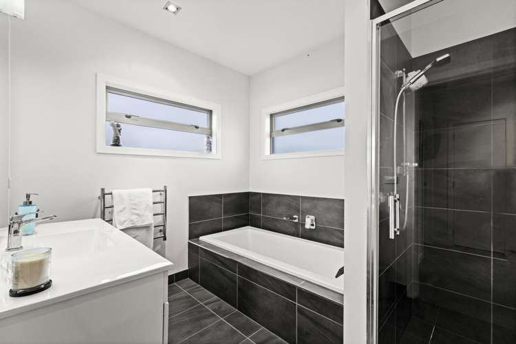 24a Ferry Road Clive_21