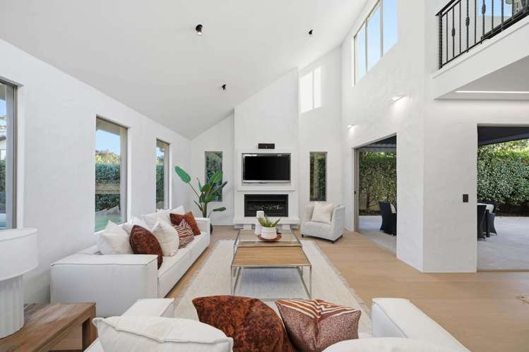 15 Oak Manor Drive_4