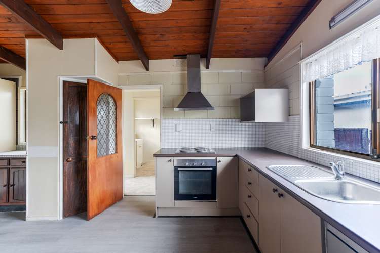 10 Sealand Place Mangere Bridge_20