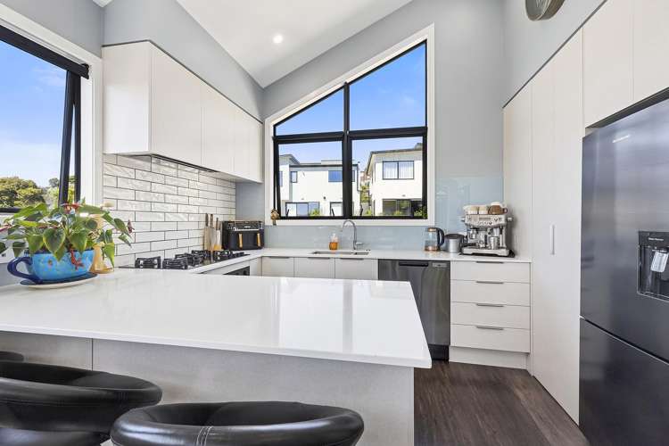 3 Skysail Lane Whitby_4